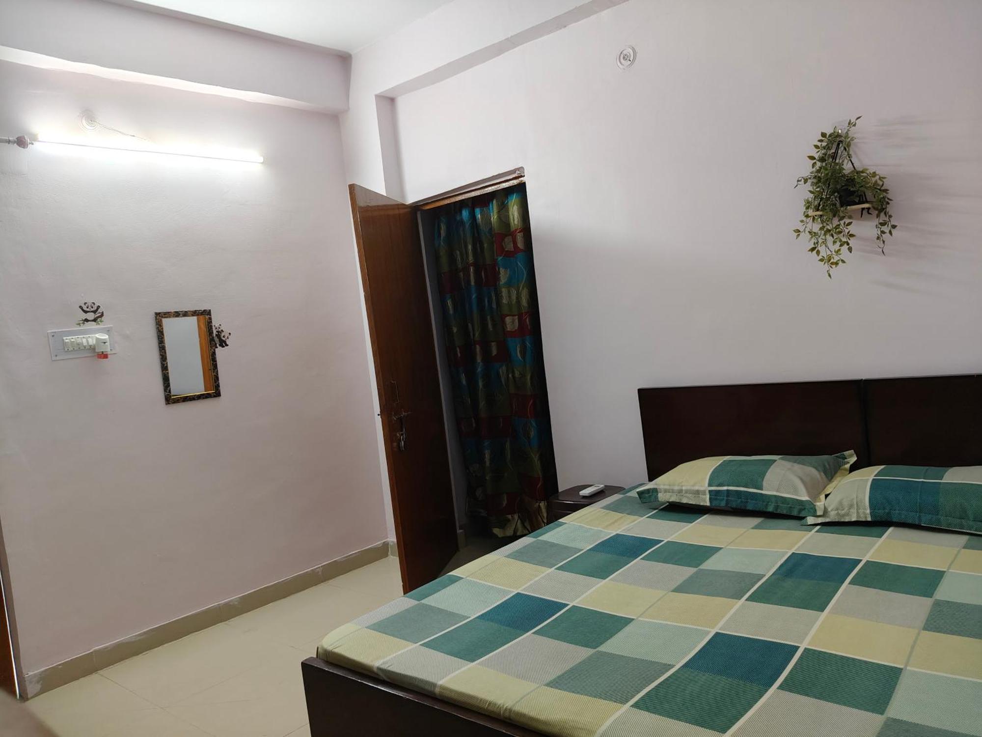 Sharda Homestay Ayodhya Eksteriør bilde